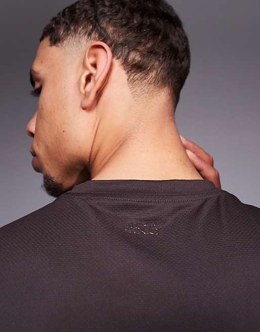 4505 Icon Quick Dry Mesh Training T-shirt In Coffee