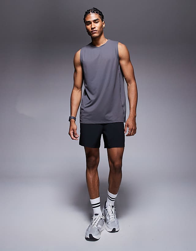 4505 Icon Quick Dry Mesh Training Tank In Graphite