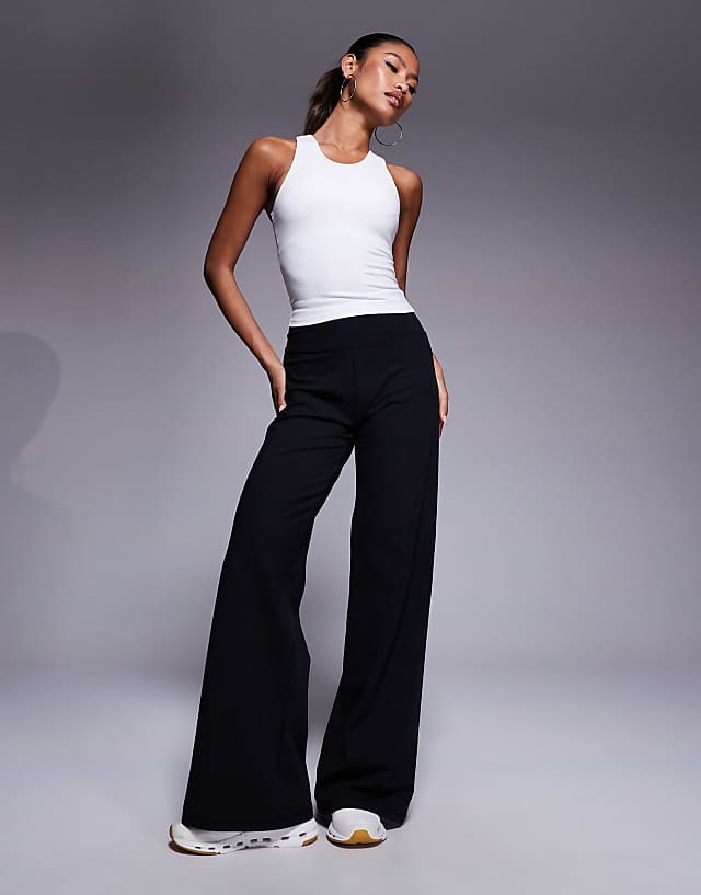 4505 Icon soft touch high waist wide leg dance pant in black