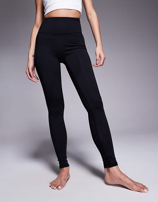 4505 Icon Soft Touch Minimal Seam Yoga Legging In Black