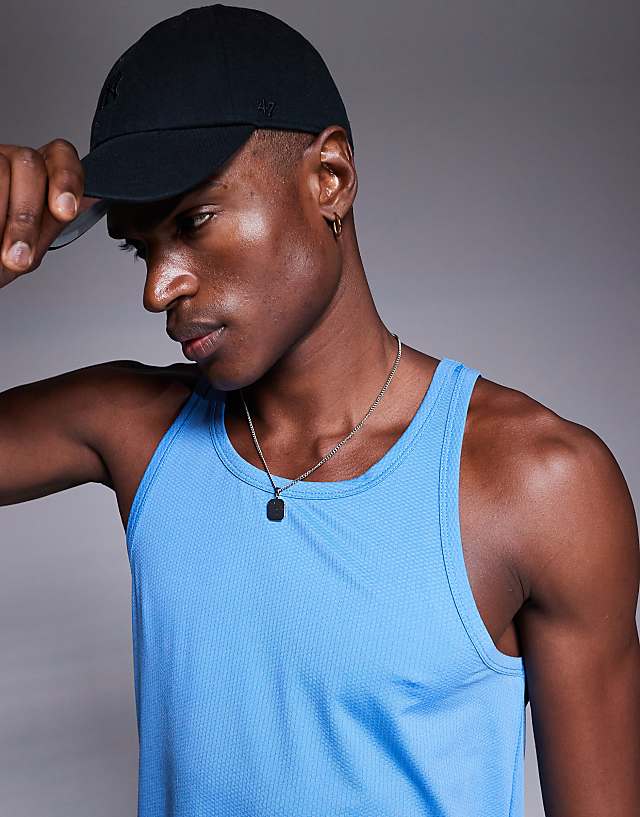 4505 Quick Dry Mesh Running Vest In Bright Blue