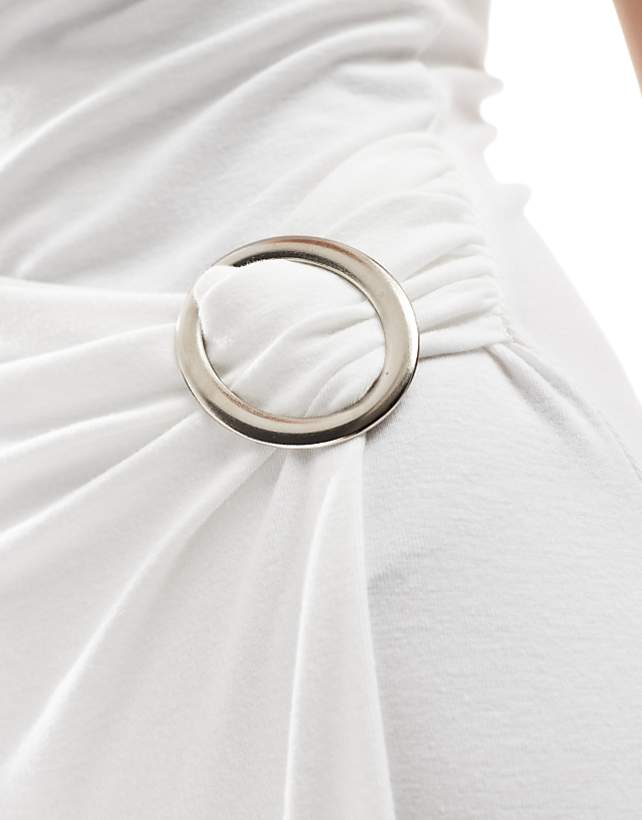 4th & Reckless Sleeveless Drape Wrap Ring Detail Maxi Dress In White