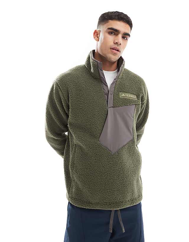 adidas Terrex unisex teddy fleece in khaki