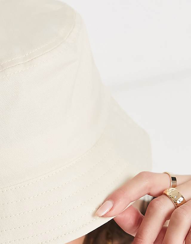 ASOS DESIGN Canvas Bucket Hat In Ecru