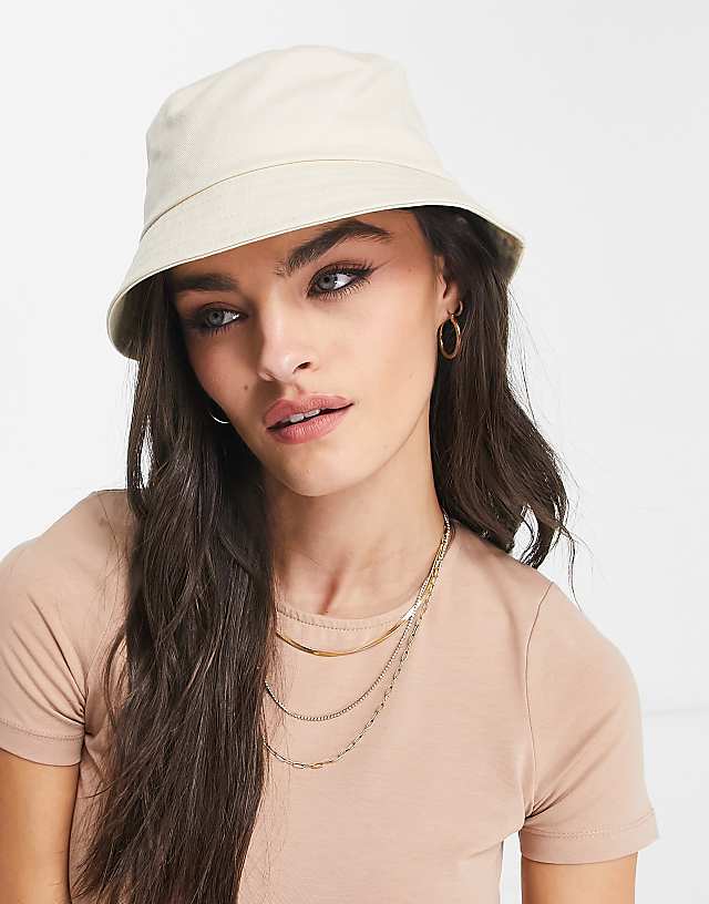 ASOS DESIGN Canvas Bucket Hat In Ecru