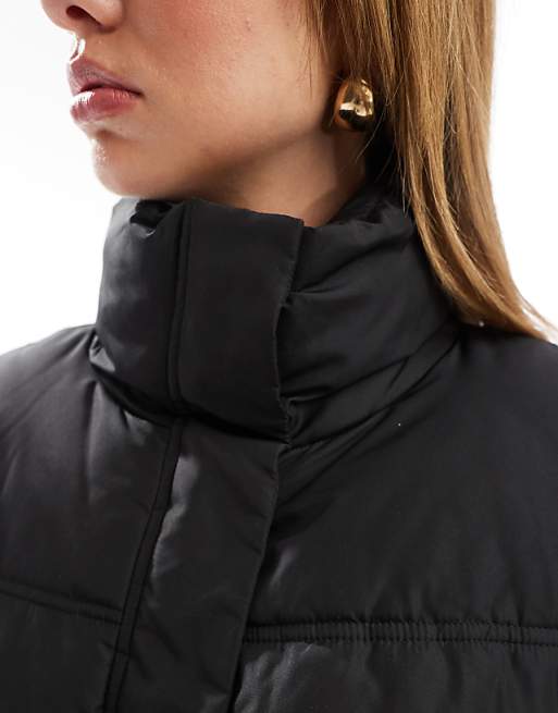 ASOS DESIGN Funnel Neck Puffer Gilet In Black