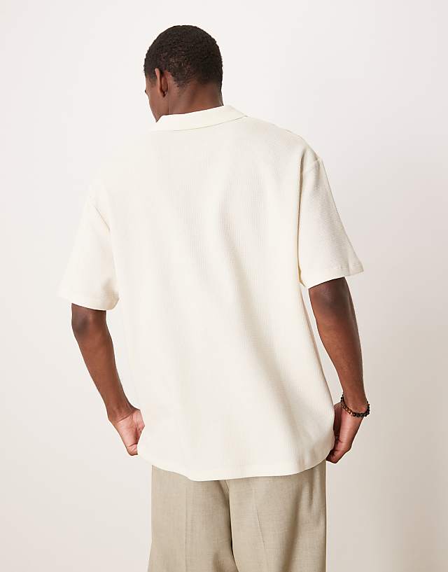 ASOS DESIGN Relaxed Waffle Polo In Cream