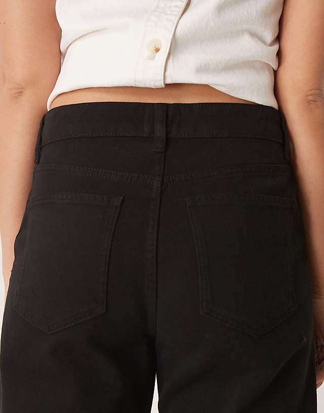 ASOS DESIGN Turn Up Jean In Black