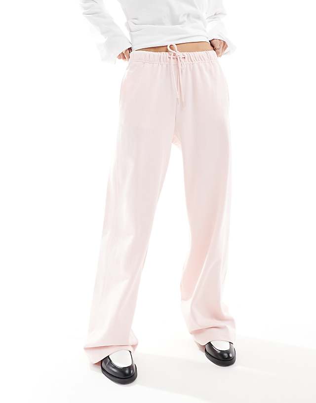 Bershka Wide Leg Joggers In Pale Pink