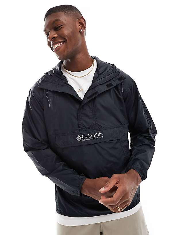 Columbia Challenger II Windbreaker In Black