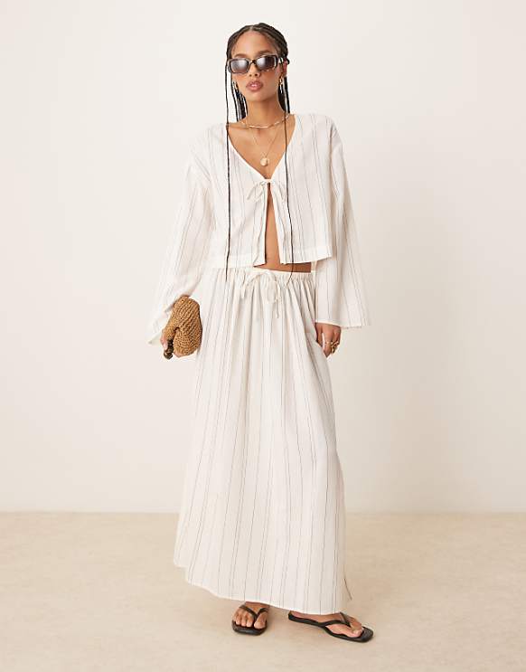 ASOS DESIGN Belle Beach With Linen In Fine Mono Stripe