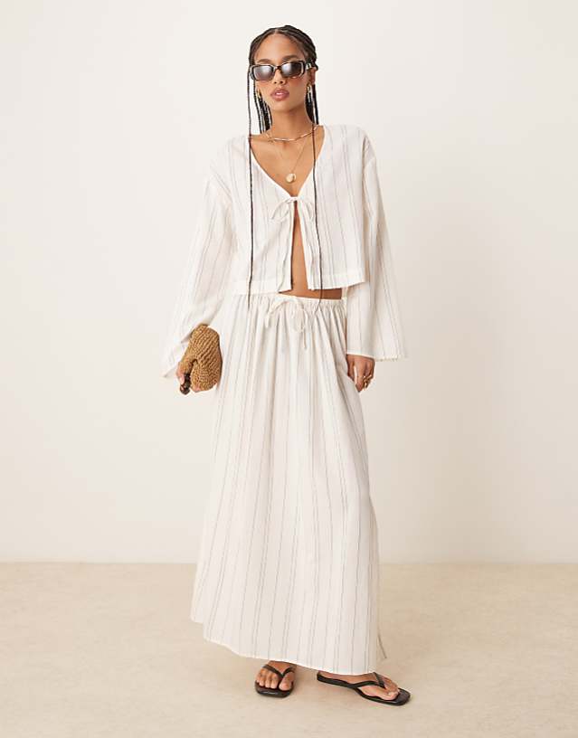 ASOS DESIGN Belle Beach With Linen In Fine Mono Stripe