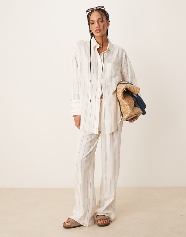 ASOS DESIGN Belle beach with linen in fine mono stripe