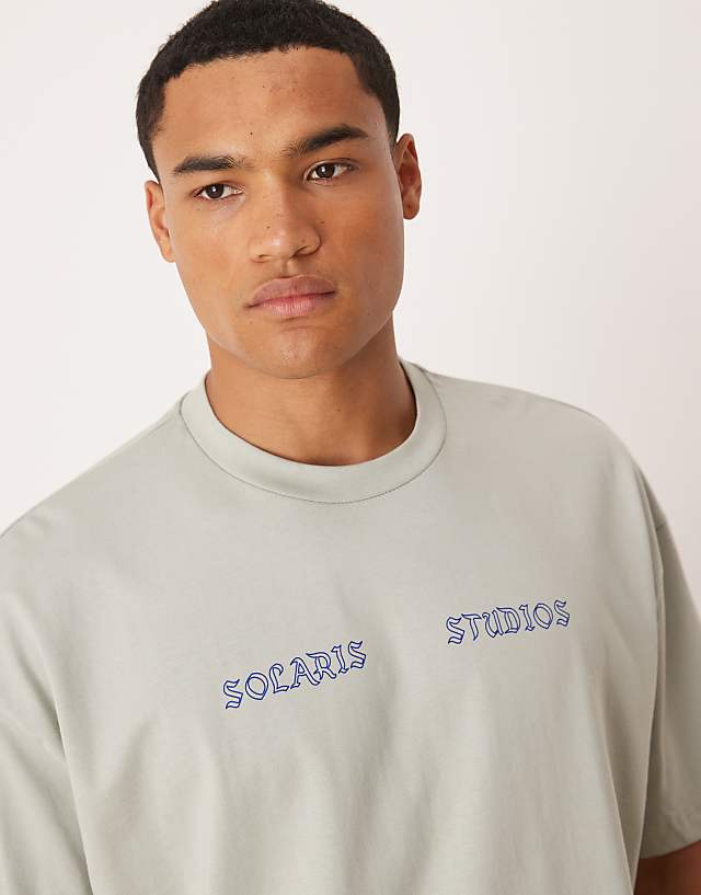 ASOS DESIGN Boxy Oversized T-shirt With Front And Back Text Graphic In Light Grey