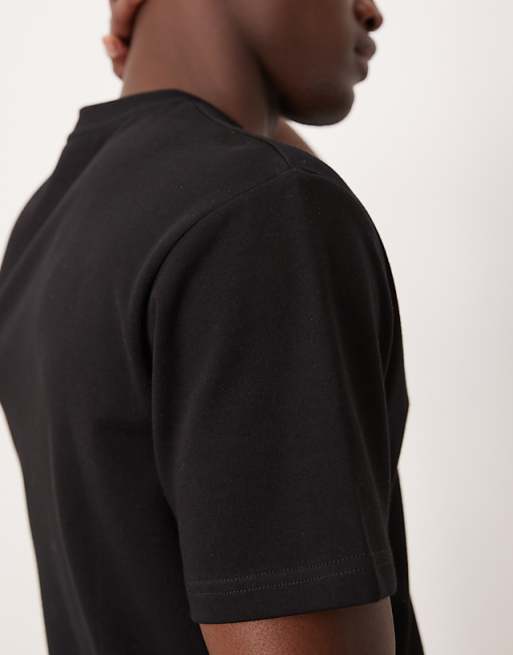 ASOS DESIGN BreatheMAX Heavyweight Crew Neck T-shirt In Black
