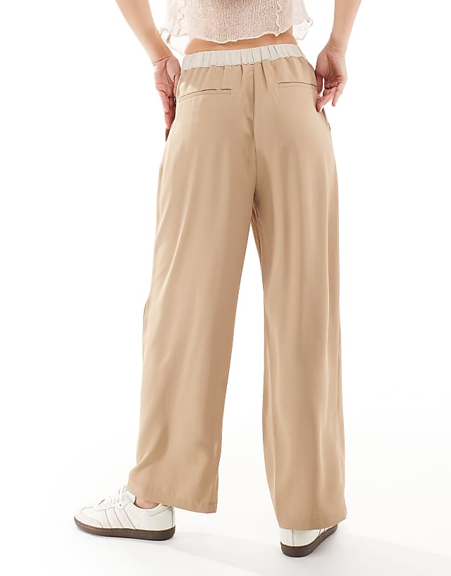ASOS DESIGN Cropped Pull On Trousers With Contrast Waist In Camel