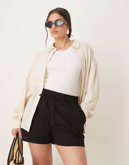 ASOS DESIGN Curve Linen Look Pull On Shorts Co-ord In Black