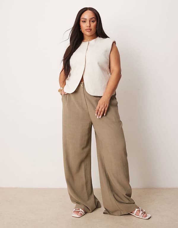 ASOS DESIGN Curve Relaxed Straight Leg Trousers With Linen In Khaki