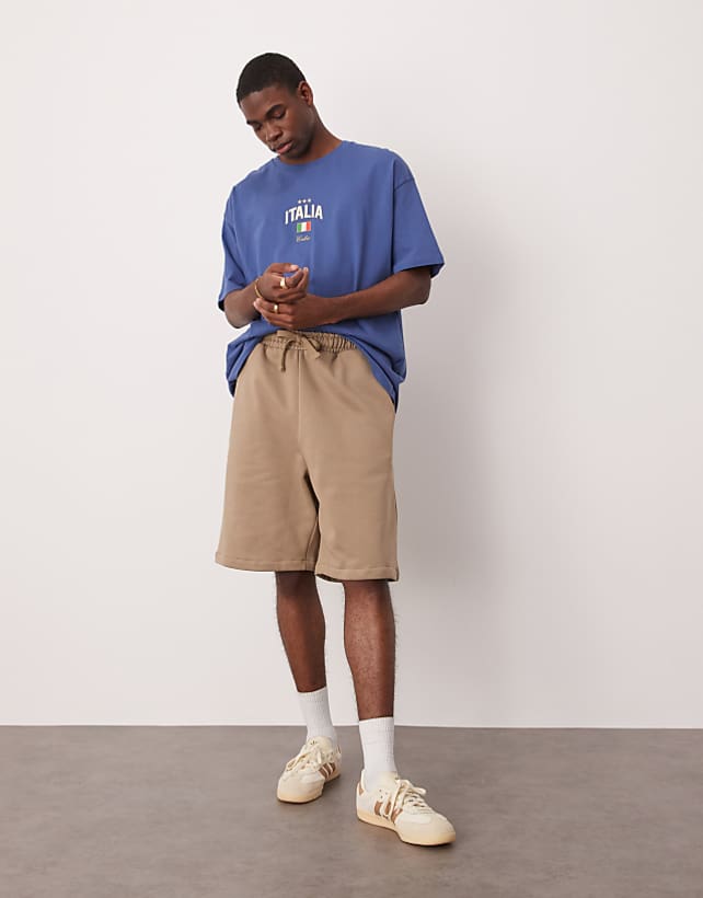 ASOS DESIGN heavyweight oversized shorts 400gsm in beige - BEIGE