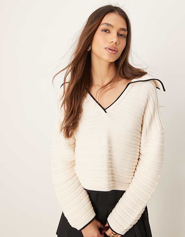 ASOS DESIGN knitted collar jumper with tipping detail in cream