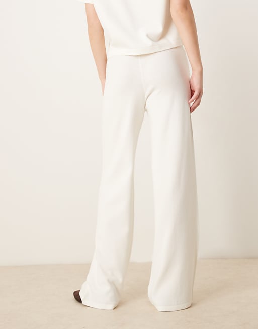ASOS DESIGN Knitted Structured Wide Leg Trouser With Seam Front Detail In Cream