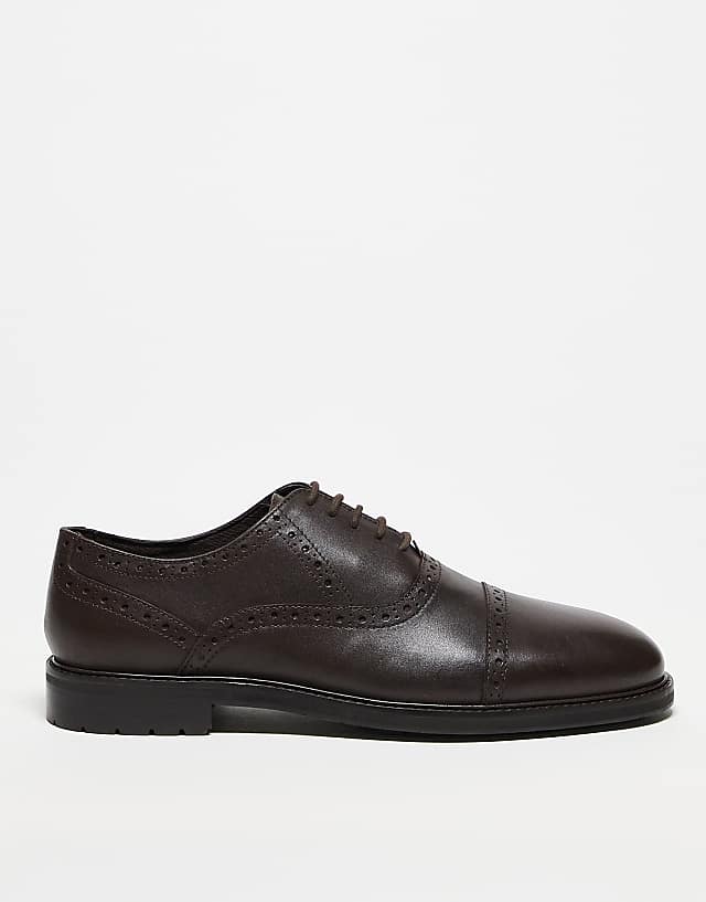 ASOS DESIGN Lace Up Oxford Shoes In Brown Leather With Brogue Detailing
