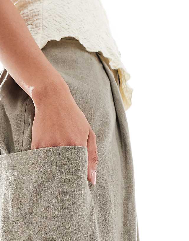 ASOS DESIGN Linen Blend Barrel Leg Utility Trousers In Olive