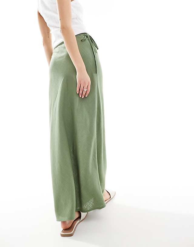 ASOS DESIGN Linen Blend Bias Maxi Skirt In Khaki