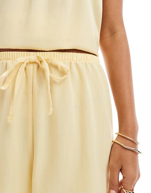 ASOS DESIGN Linen Blend Micro Short In Buttermilk