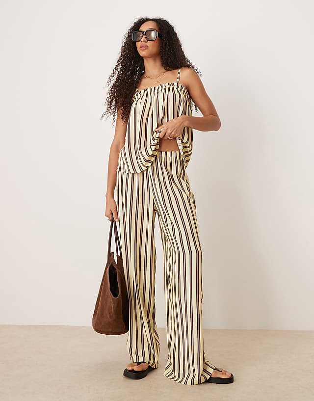 ASOS DESIGN Linen Blend Pull On Trouser In Buttermilk Stripe