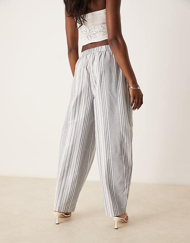 ASOS DESIGN Linen Look Barrel Trousers In Black Stripe