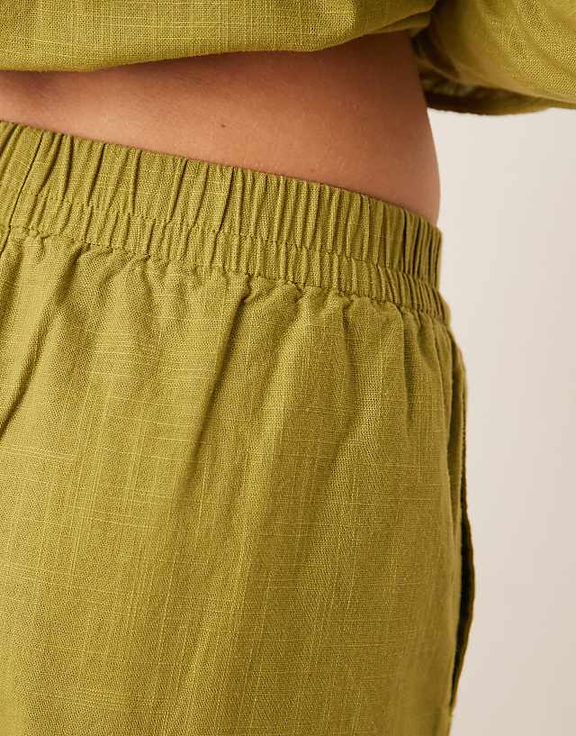 ASOS DESIGN Linen Look Pull On Short Co-ord In Olive