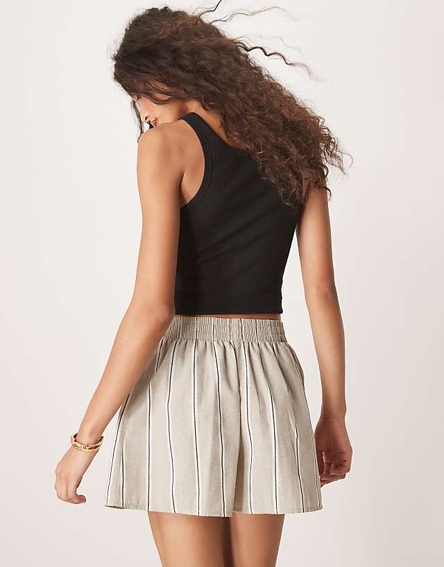 ASOS DESIGN Linen Look Tailored Boxer Short In Stone Stripe