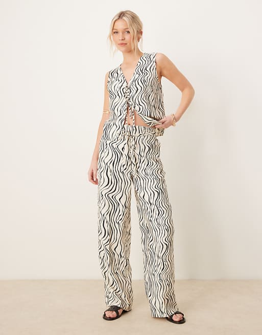 ASOS DESIGN Linen Look Zebra Squiggly Print Tie Front Top & Trousers Co-ord