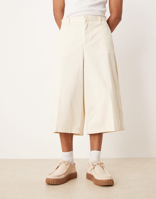 ASOS DESIGN Longline Extreme Wide Leg Short In Beige