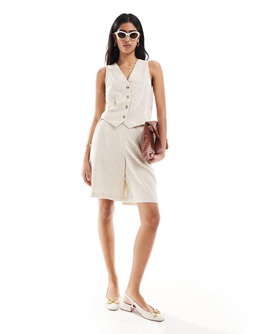 ASOS DESIGN Longline Short With Linen In Natural Check Co-ord