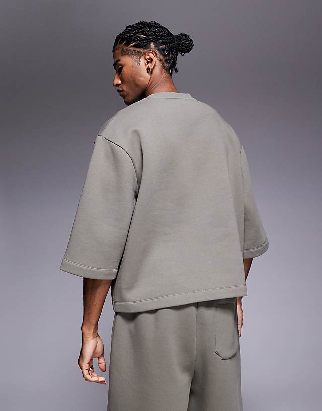 ASOS DESIGN Oversized 3/4 Sleeve Sweatshirt In Khaki