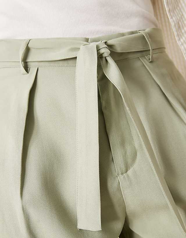 ASOS DESIGN Oversized Tapered Smart Trousers With Belt Detail In Green