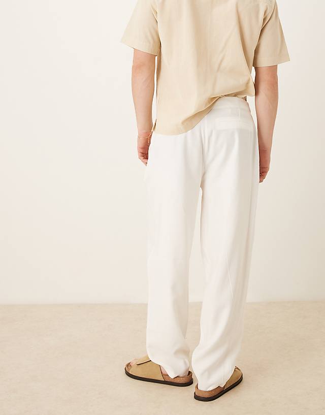 ASOS DESIGN Oversized Tapered Trouser With Waistband Detail In White