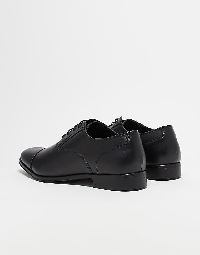 ASOS DESIGN Oxford Shoes In Black Leather With Toe Cap