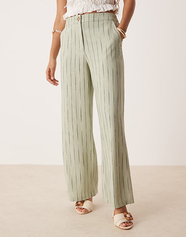 ASOS DESIGN Petite Relaxed Straight Leg Trousers With Linen In Sage Squiggle Stripe