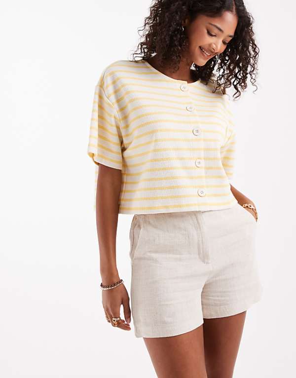 ASOS DESIGN Relaxed Dad Shorts With Linen In Natural