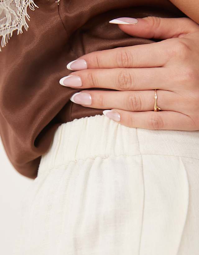 ASOS DESIGN Relaxed Straight Leg Trousers With Linen In Cream