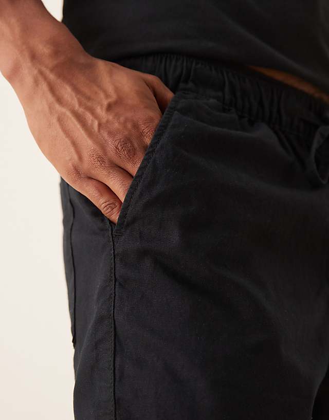 ASOS DESIGN Slim Shorter Length Shorts In Black Linen Blend