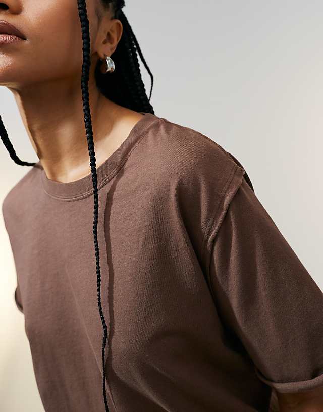 ASOS DESIGN Slouchy Raw Edge Regular Fit Washed T-shirt In Chocolate