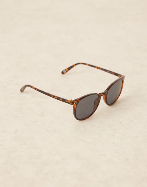 ASOS DESIGN Sqaure Sunglasses With Smoke Lens And Tortoise Frame