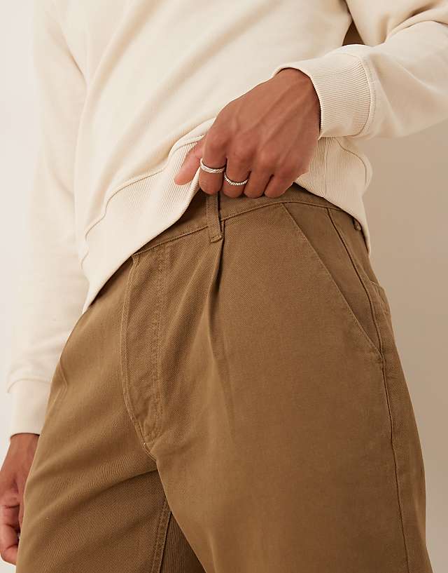 ASOS DESIGN Straight Leg Trousers In Khaki With Pleats