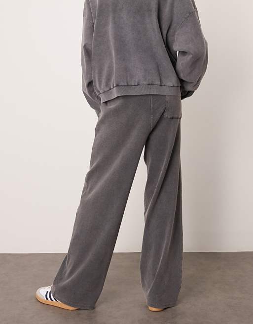 ASOS DESIGN Super Baggy Joggers With Ribbed Texture In Washed Black