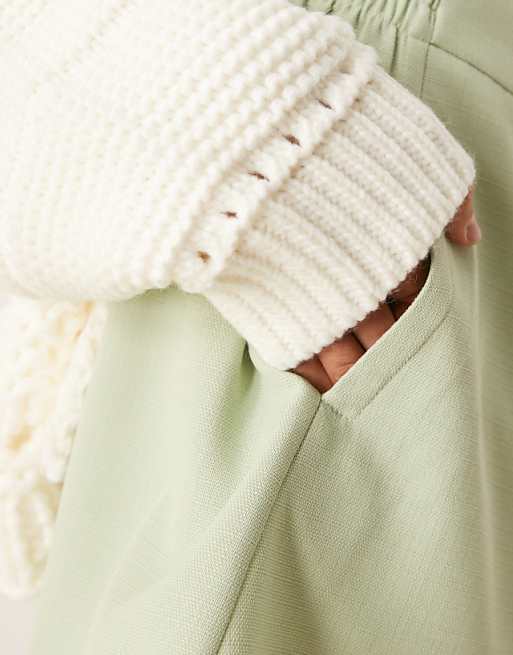 ASOS DESIGN Tailored Linen Look Boxer Shorts In Pistachio