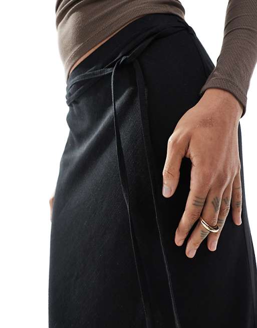 ASOS DESIGN Tall Linen Blend Bias Maxi Skirt In Black